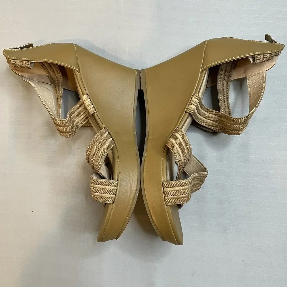 Platform Wedge Sandal Size 9 Tan Strappy Zip Up Back Shoes Sandals Open Toe - Picture 4 of 11